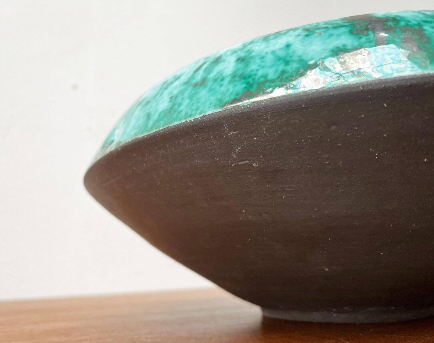 Grand bol de poterie d'atelier allemand du milieu du siècle de BKW Böttger Keramik Wandsbek, Hambourg, années 1960