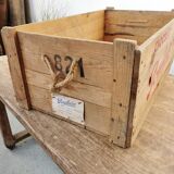 Vintage wooden box Chocolat Poulain
