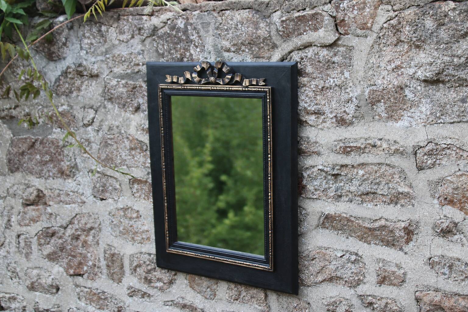 Miroir vintage en bois noir et doré à fronton – style Napoléon III
