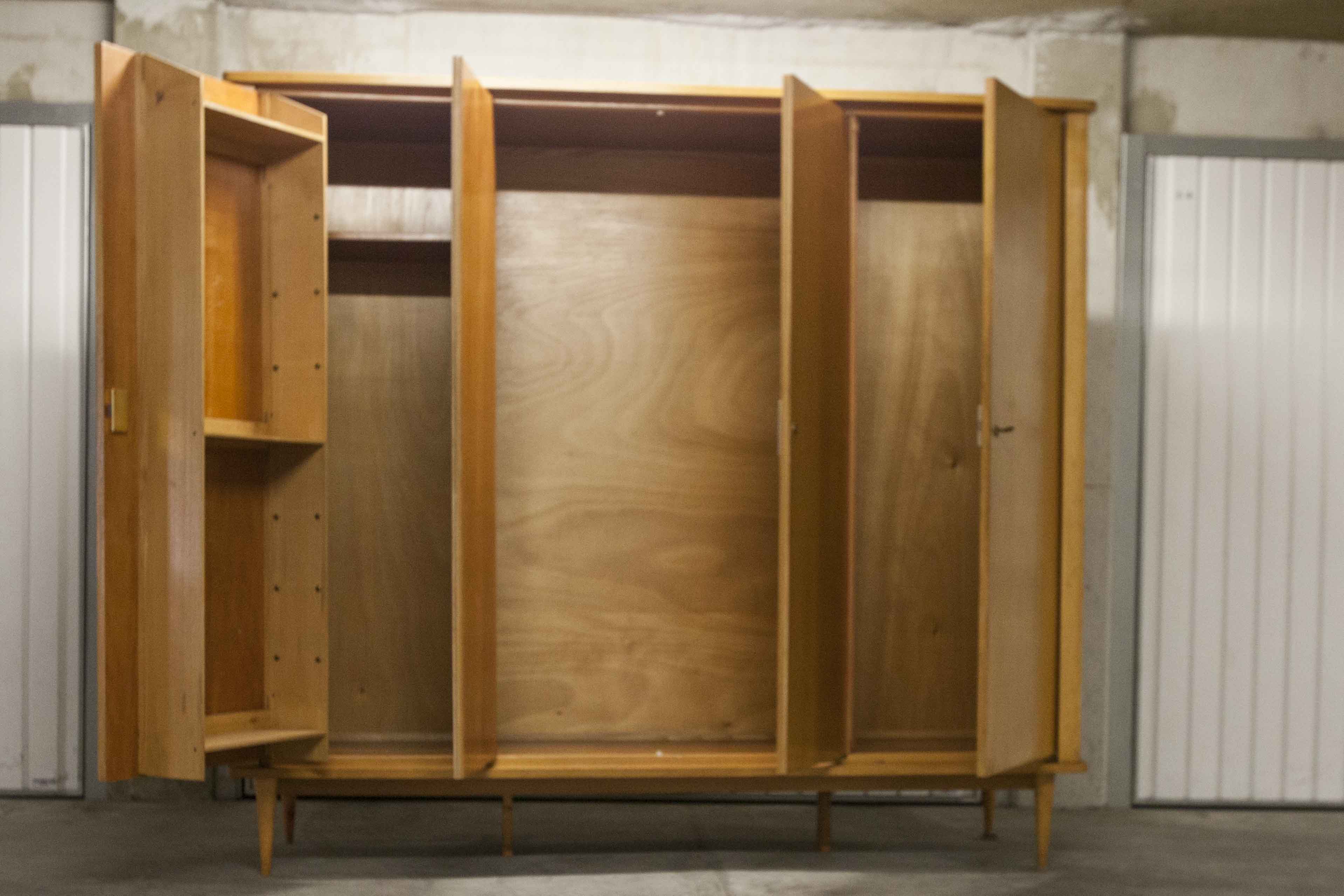 Scandinavian wardrobe 1960 honey color 4 doors L 205 cm