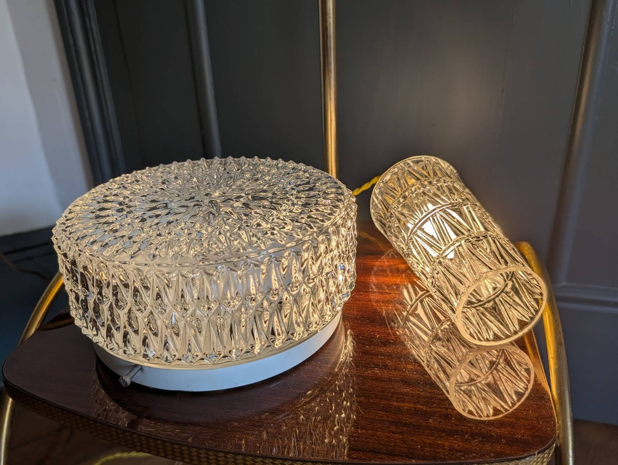 Ceiling light / wall light MATHIAS 1970s – moulded glass with diamond points