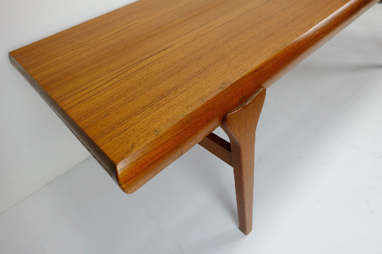 Mid century coffee table Johannes Andersen, Silkeborg