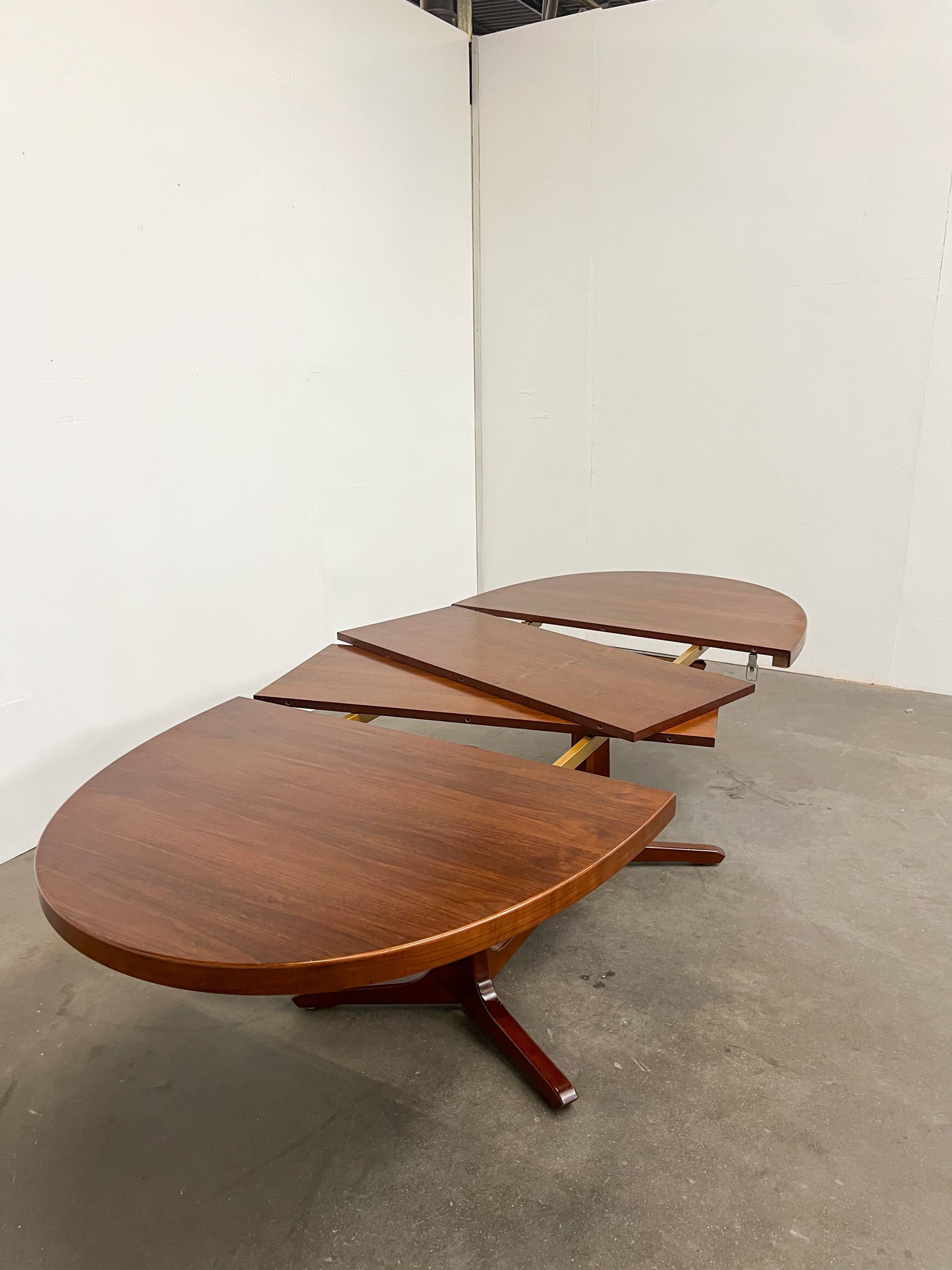 Vintage Baumann extendable table – 2 integrated extensions, 1960s