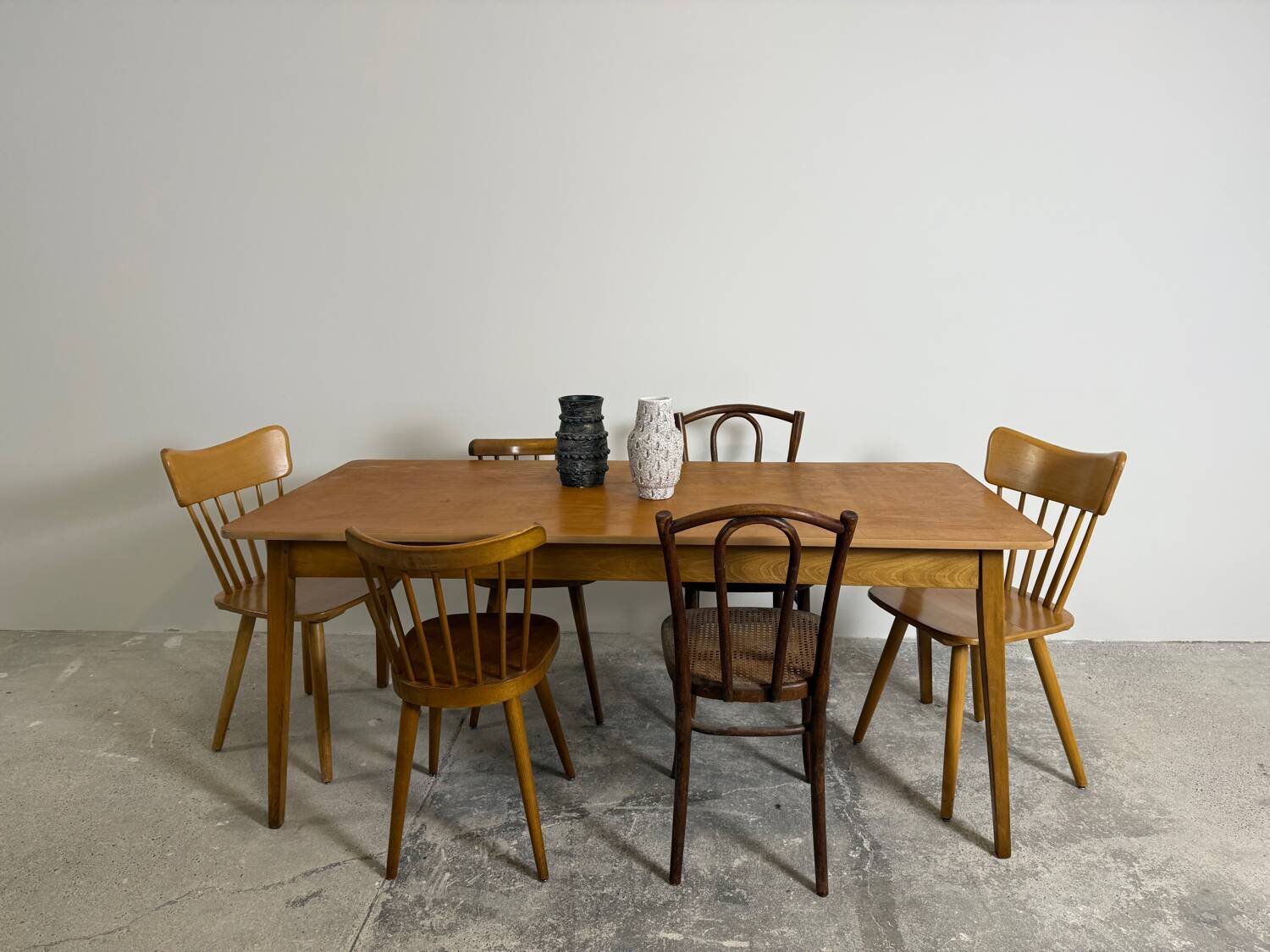 Vintage dining table – tapered legs – 1950s-1960s