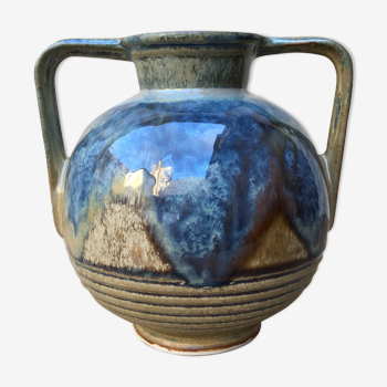 Flame blue sandstone vase