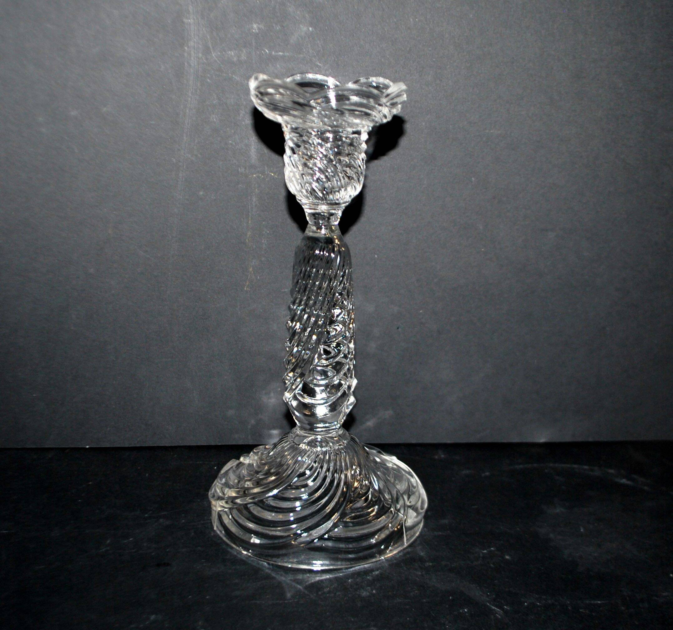 Portieux candlestick draped in moulded glass h22cm