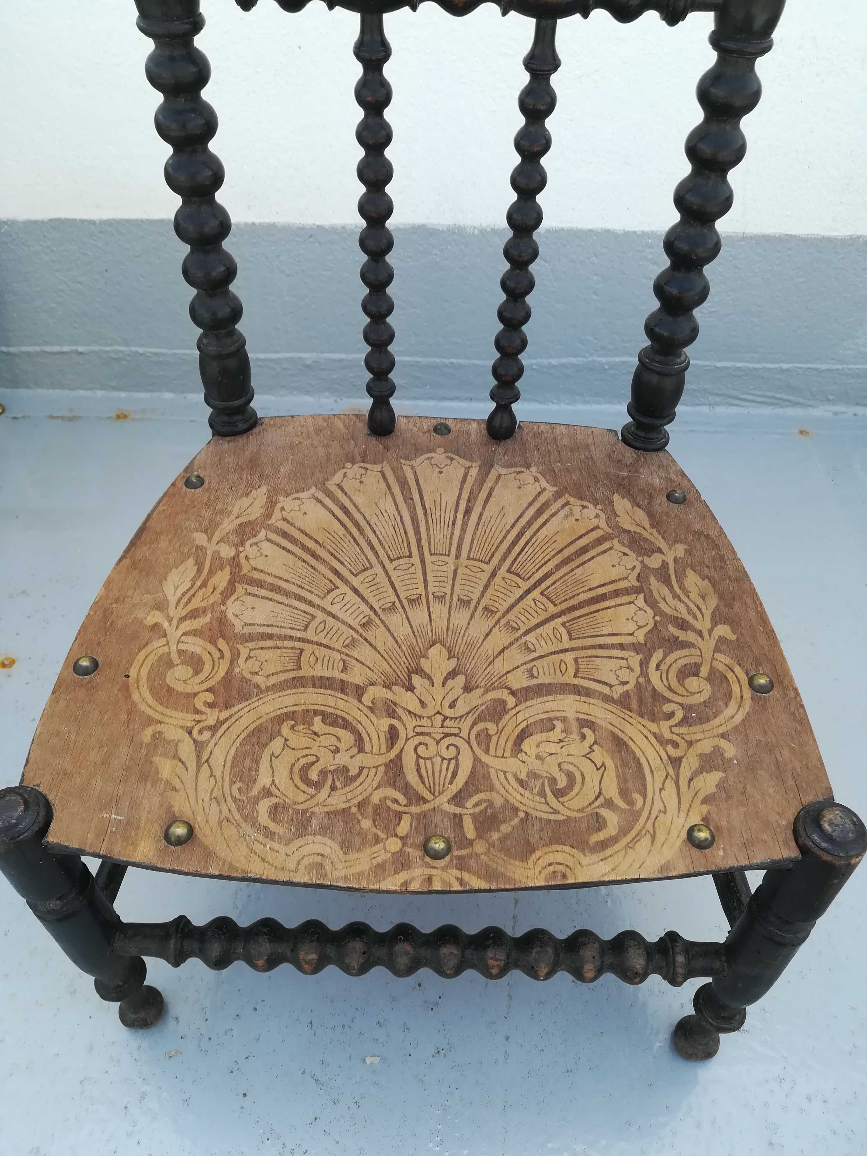 Napoleon child chair