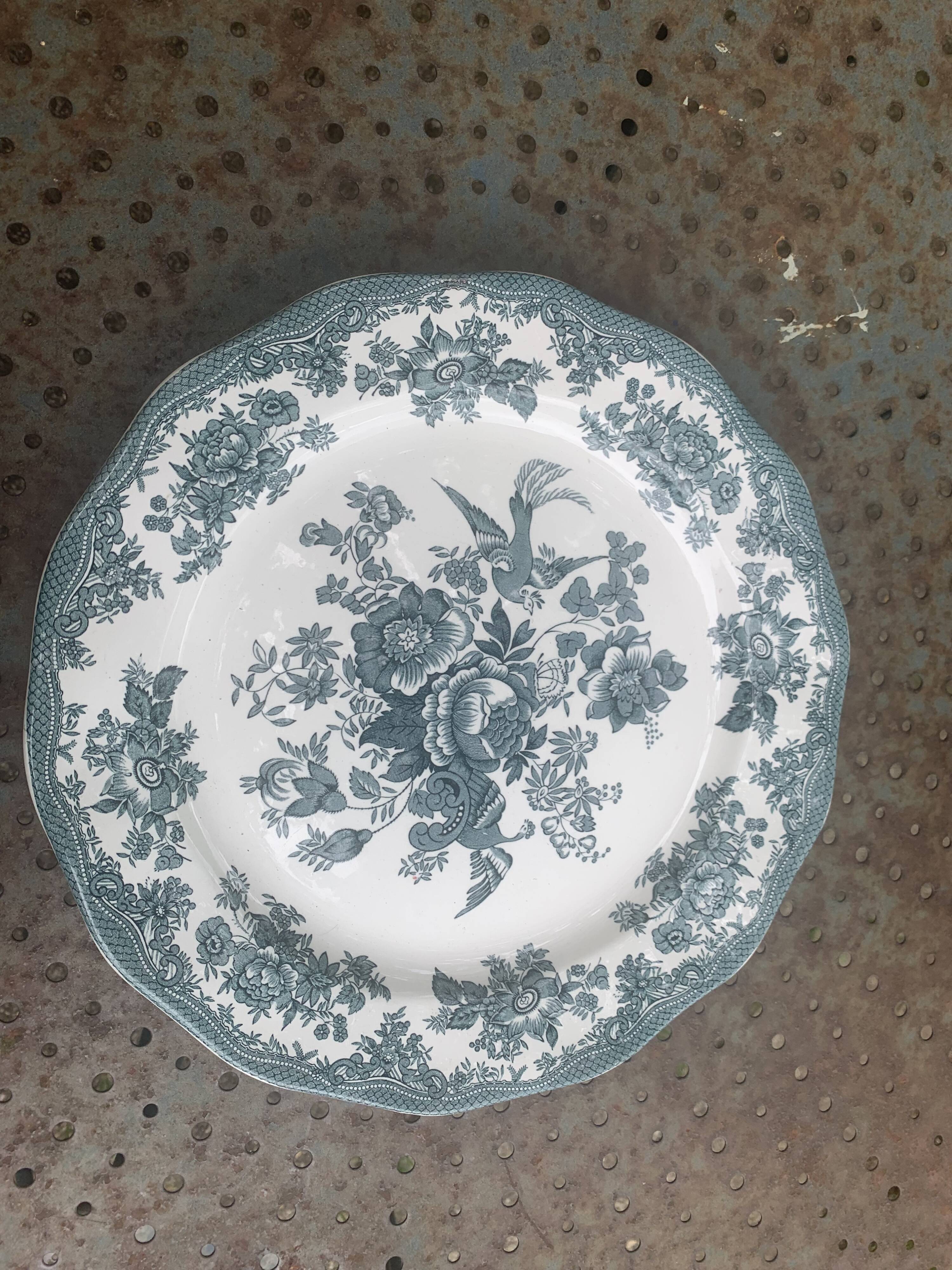 Pie dish, asiatic pheasants Enoch Wedgwood, antique bird decor
