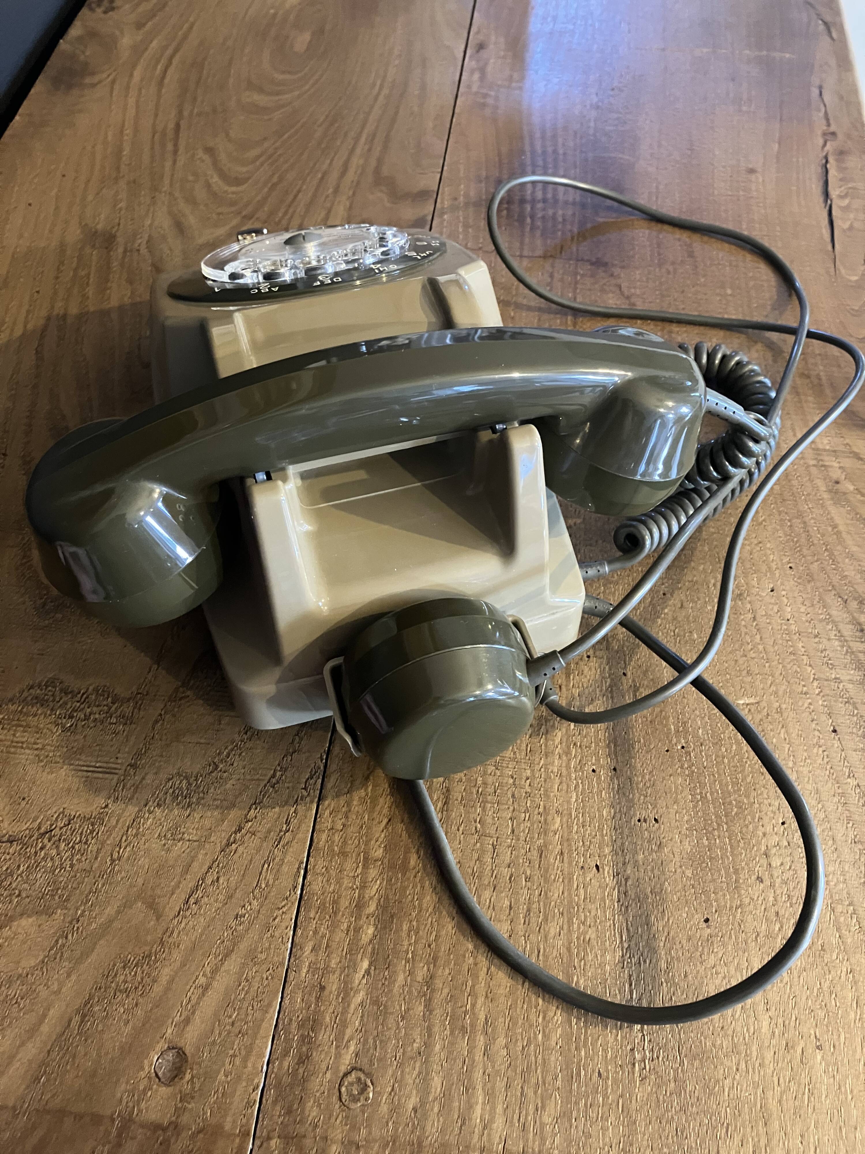 Vintage dial phone