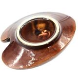 Empty ceramic pocket with flower