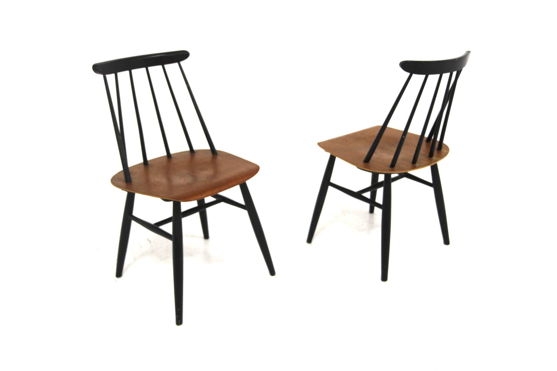 Set of 2 Scandinavian "Fanett" chairs by Ilmari Tapiovaara, Sweden, 1960