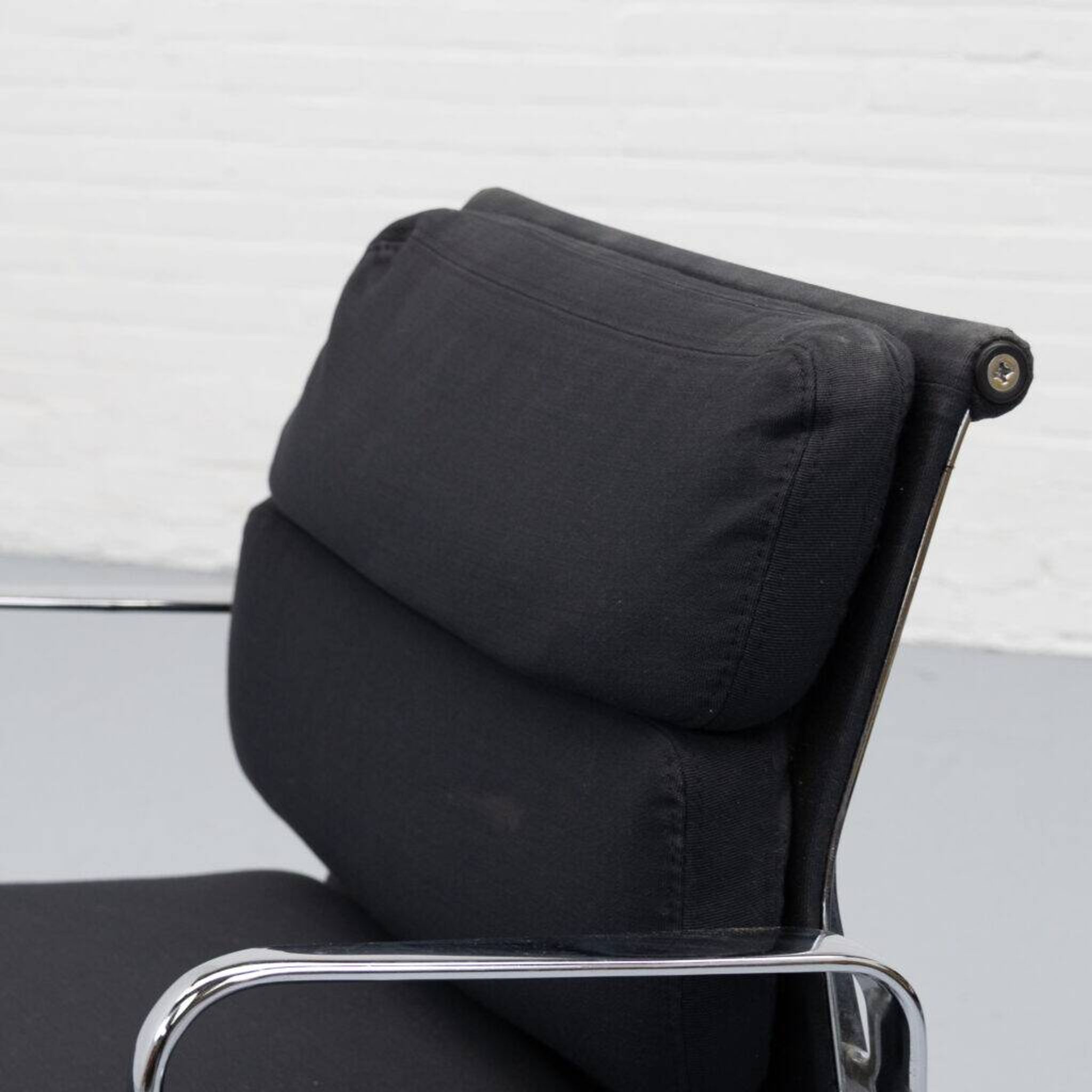 Eames EA208 Soft Pad Chair Herman Miller 1970s