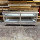Glass shop counter