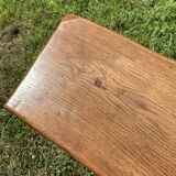Tripod bench in brutalist oak