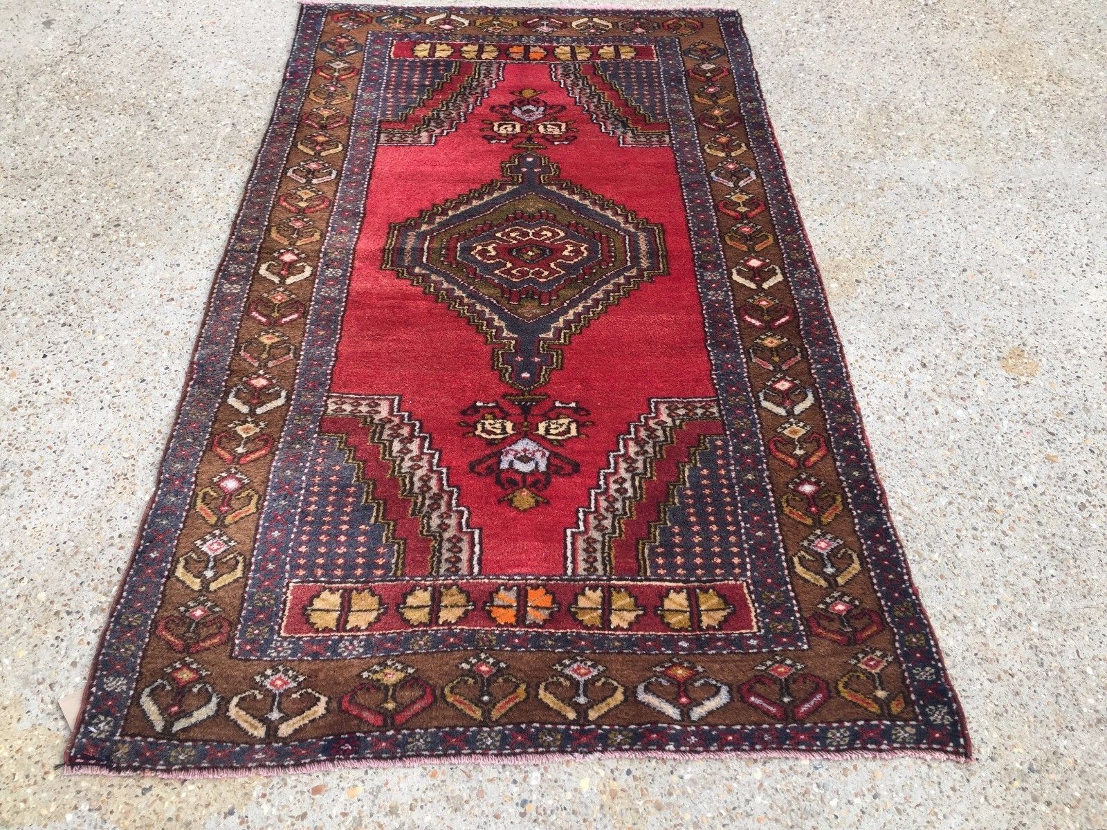 Turkish Prayer Rug vegetable dye 195x112cm