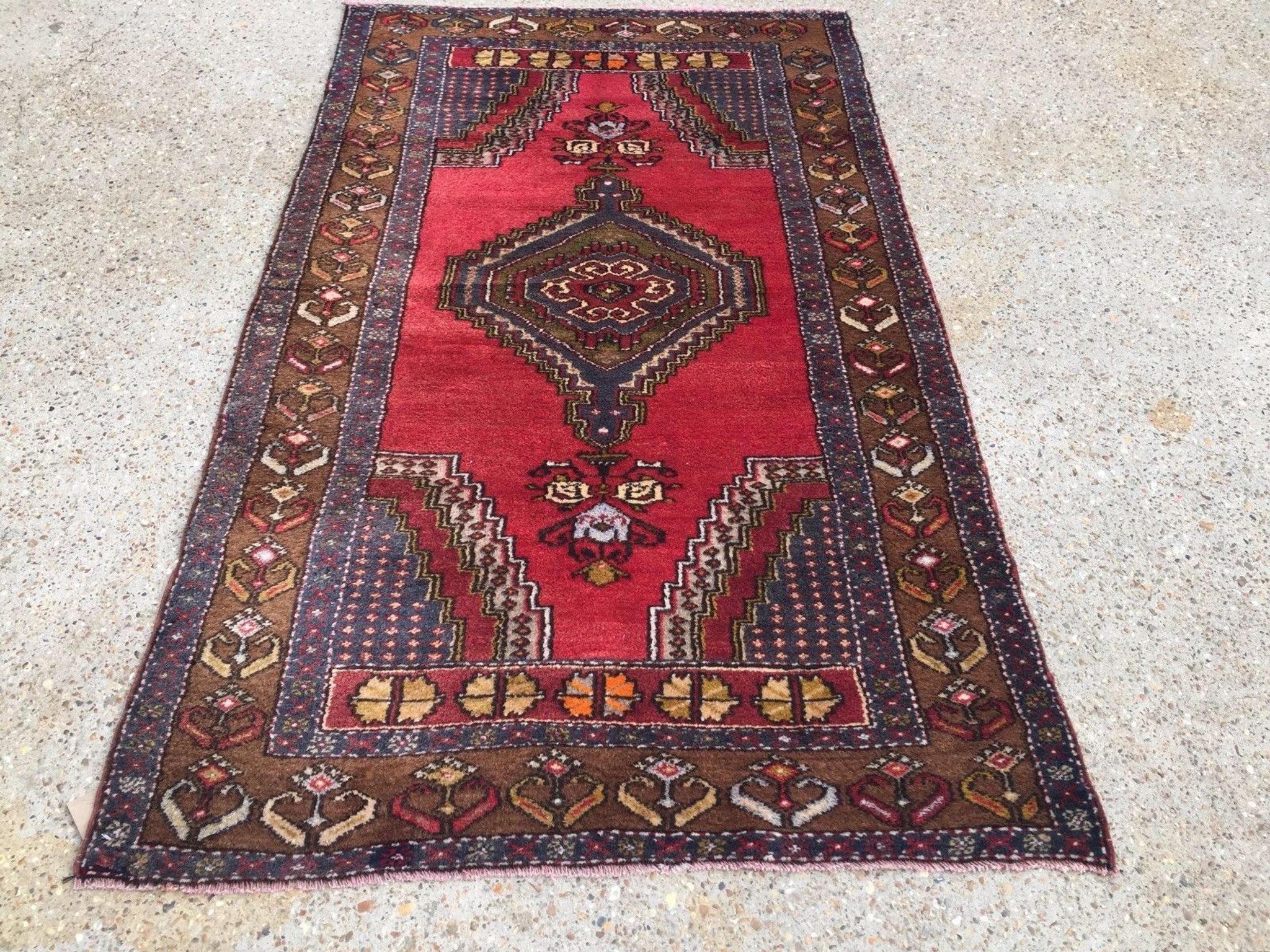Turkish Prayer Rug vegetable dye 195x112cm