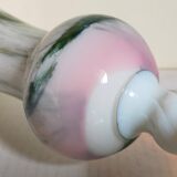 Vase sur pied en opaline et verre soufflé vintage 30 cm