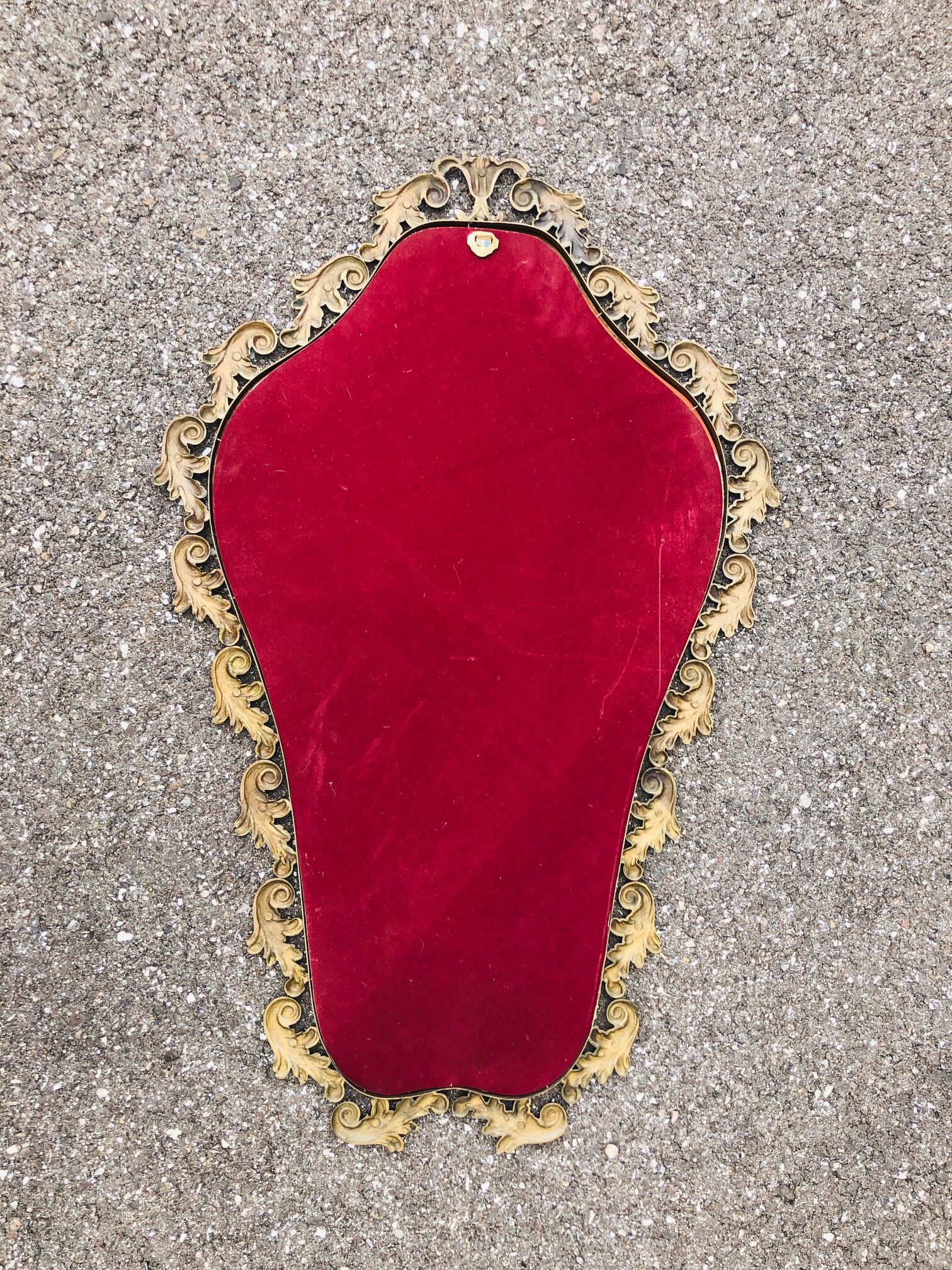 Vintage mirror with brass rim - 70x40cm