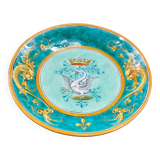 Assiette en faïence de Blois signée Ulysse Balon à décor de cygne et couronne