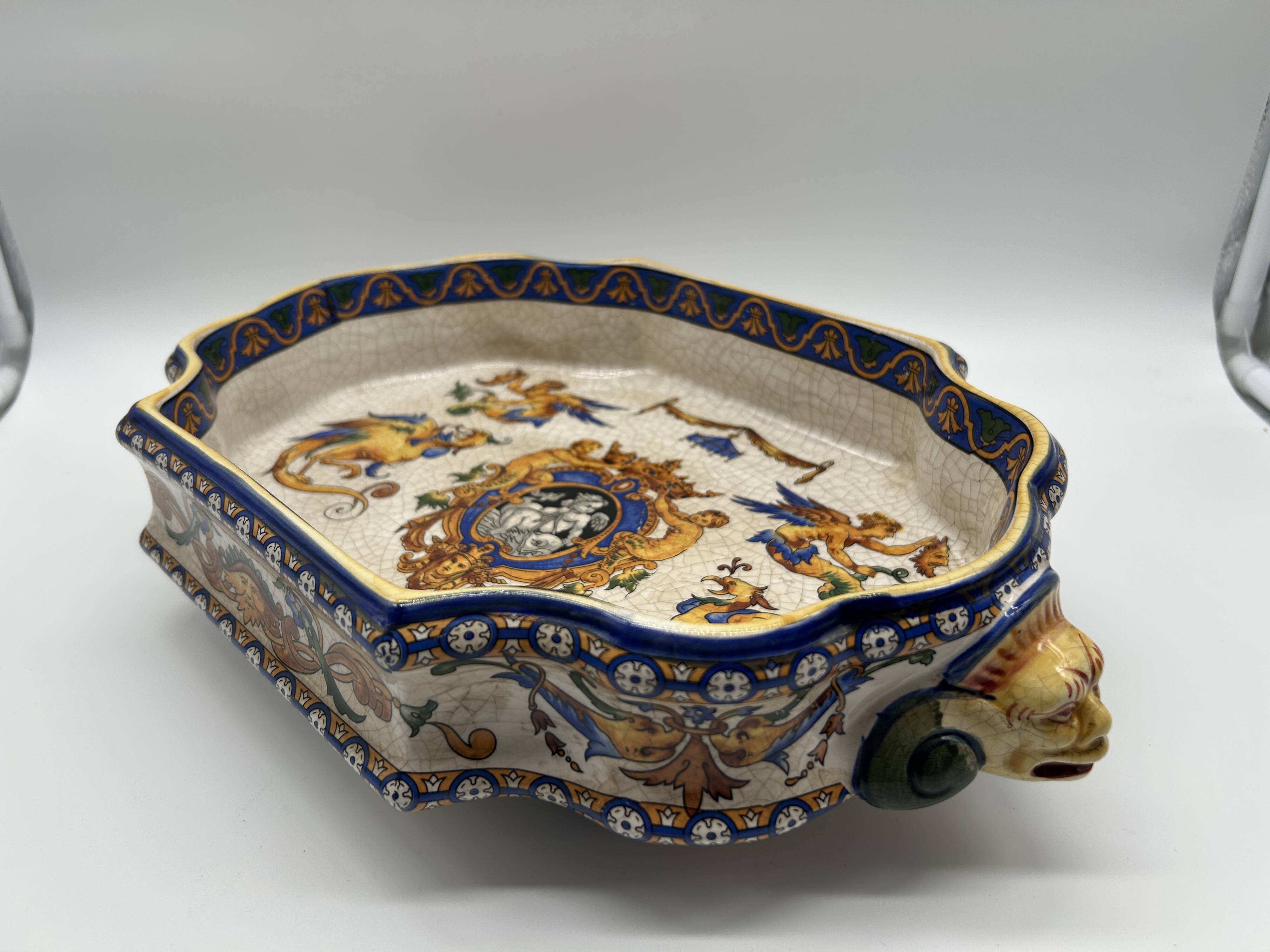 Table centre in earthenware in the style of gien.