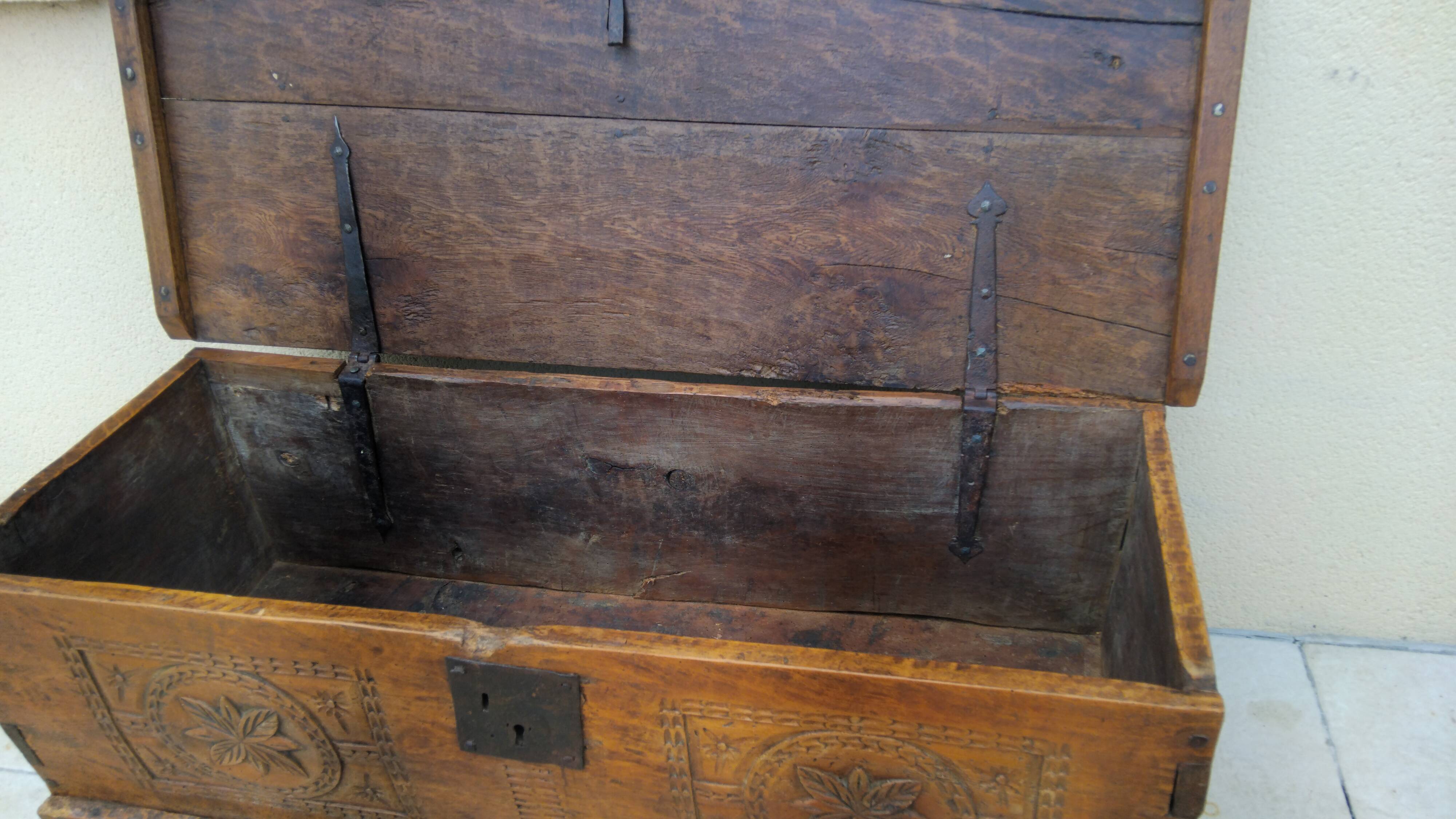 Antique marriage chest castle 17th century solid oak