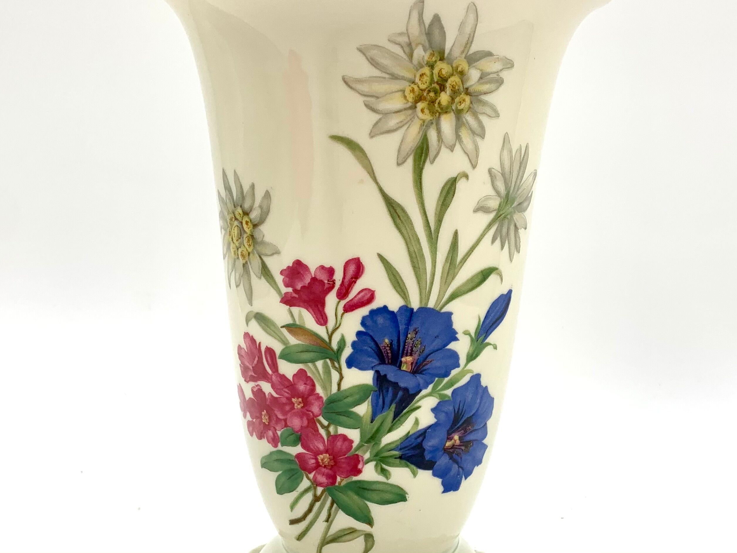 Porcelain flower vase, H & Co. Selb Bavaria Heinrich, Germany, 1960s