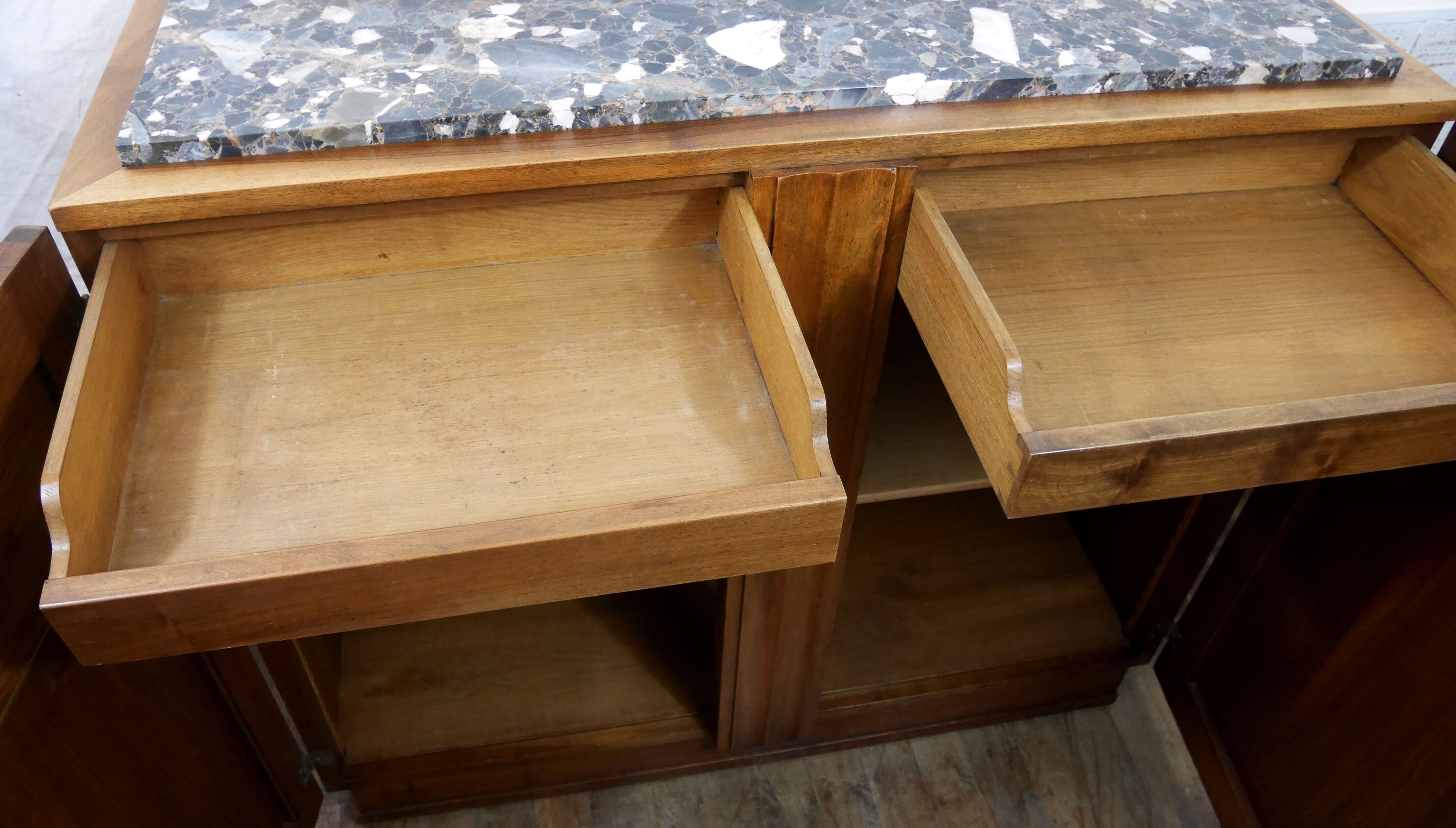 Sideboard art deco 1930 walnut floral pattern