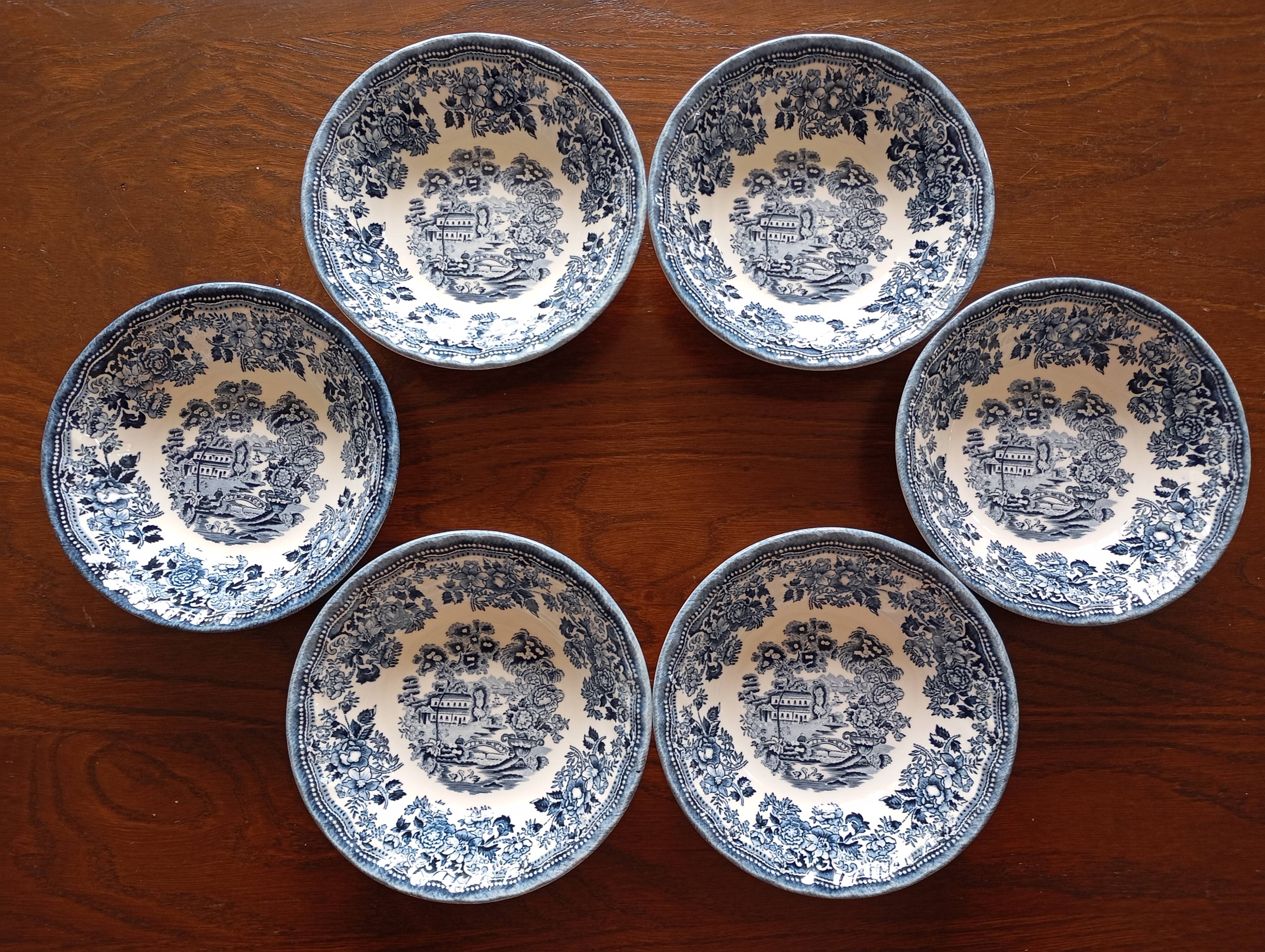 6 English Churchill bowls "The Georgian Collection"