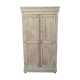 Armoire en bois naturel