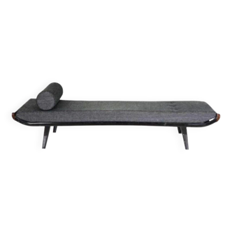 Daybed