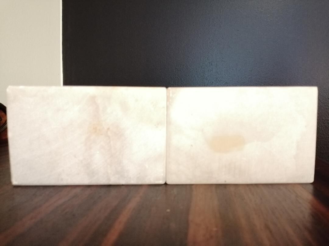 Paire de serre livres en marbre