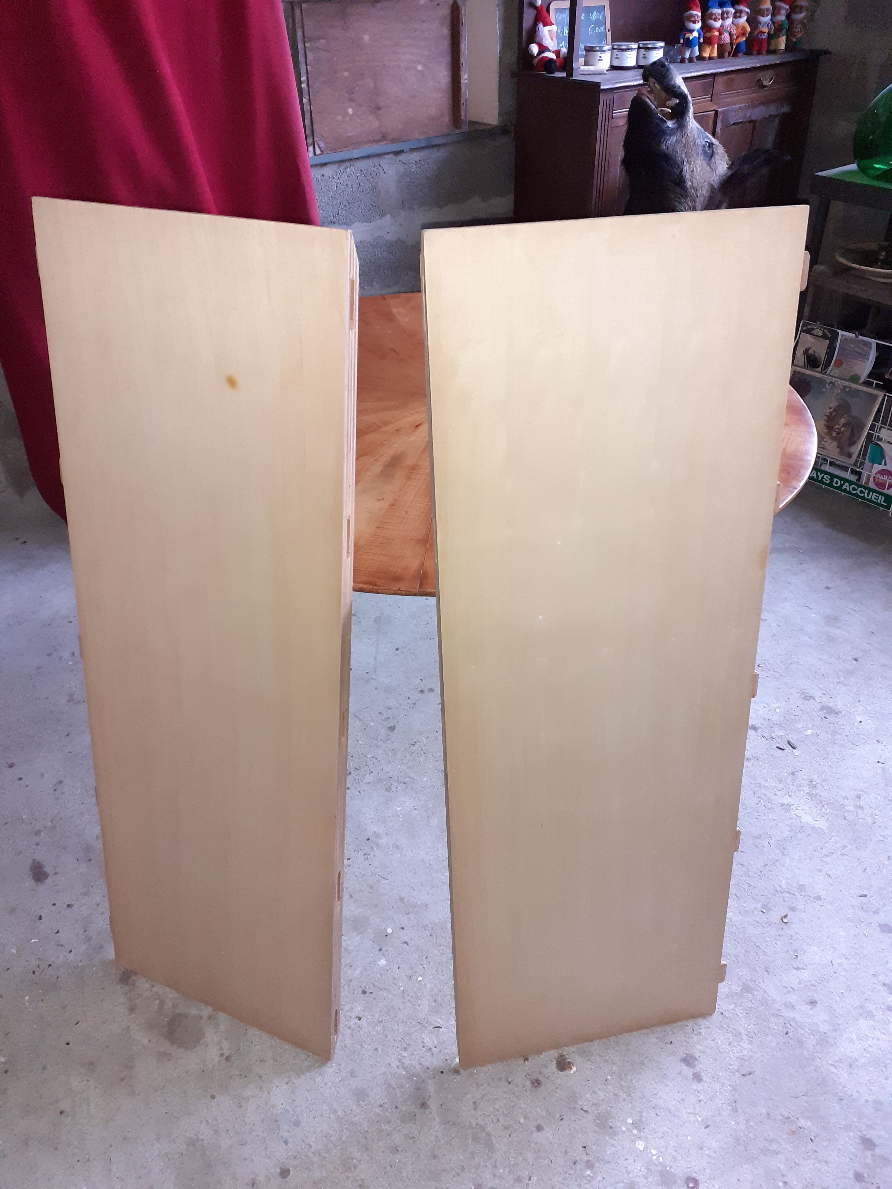 Scandinavian roundtable