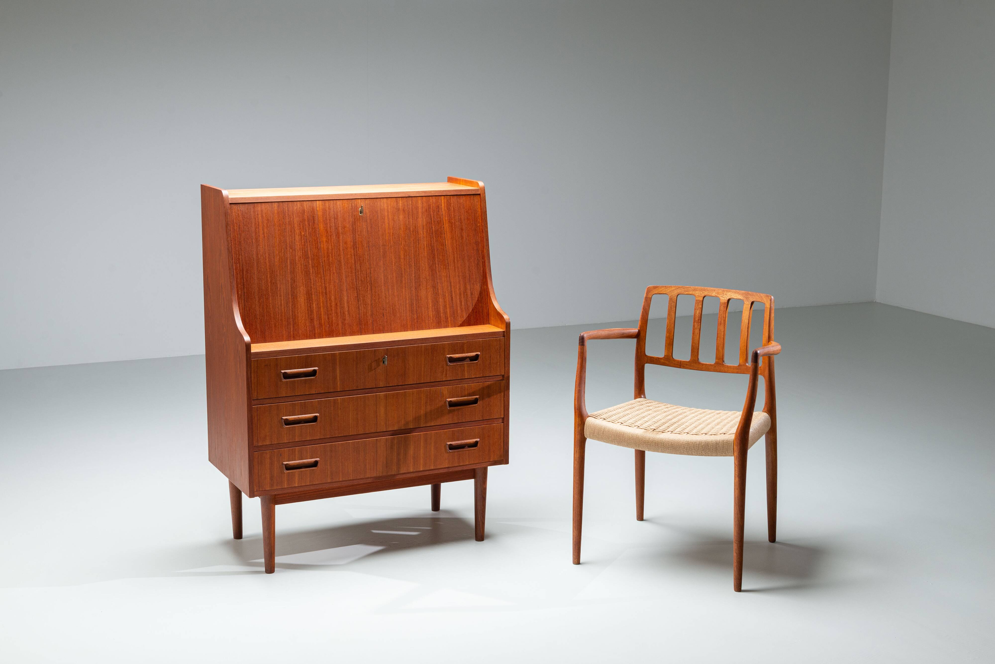 Danish mid-century secretaire by Gunnar Nielsen Tibergaard