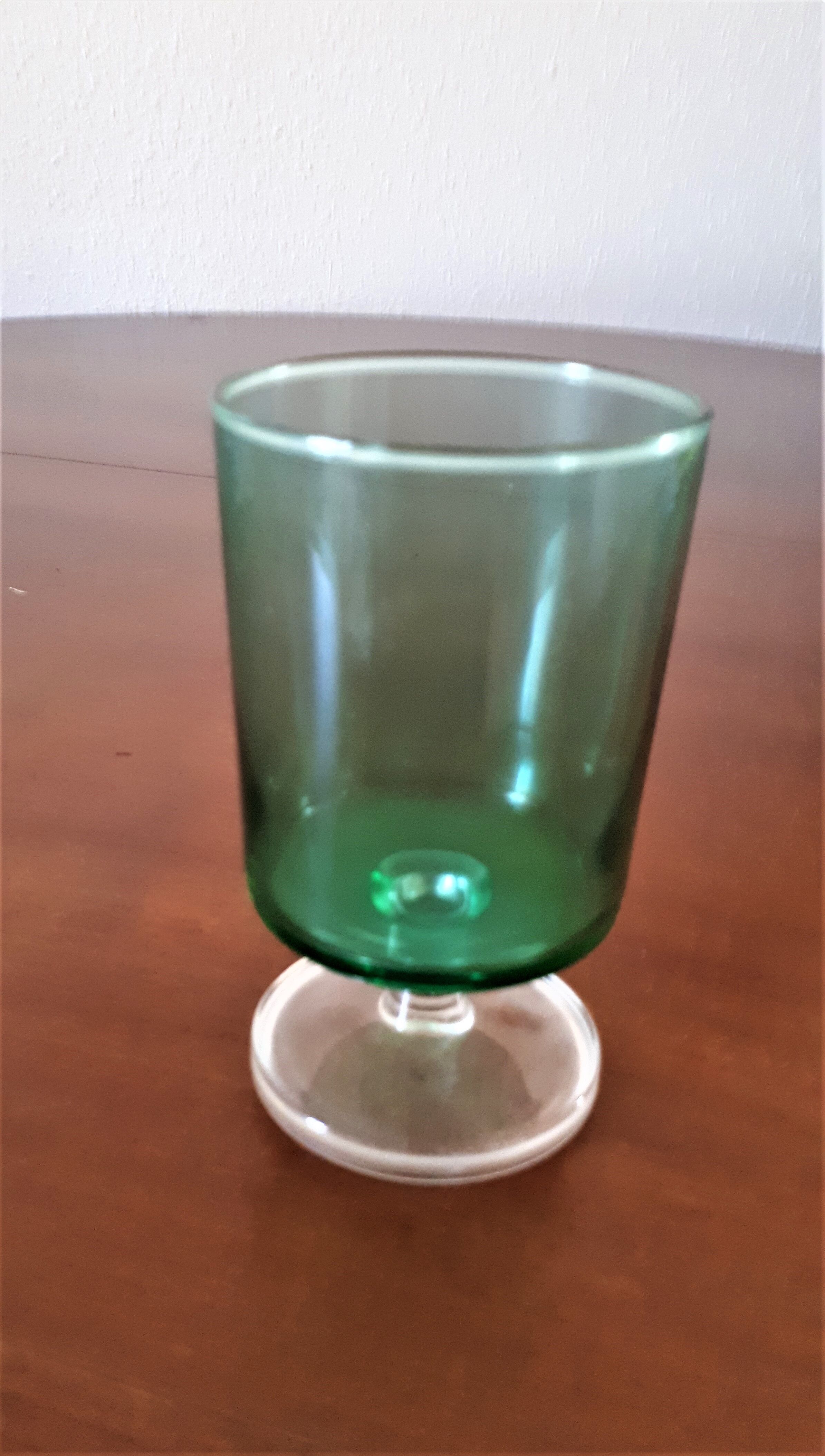 Lot de verres à eau