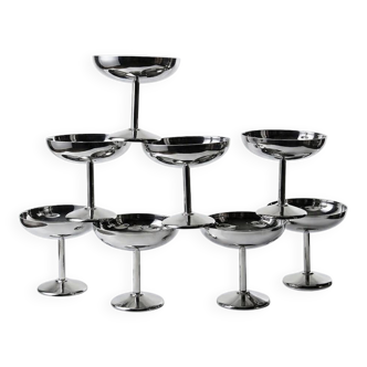 8 vintage dessert bowls on a pedestal in stainless steel in the style of Guy Degrenne.
