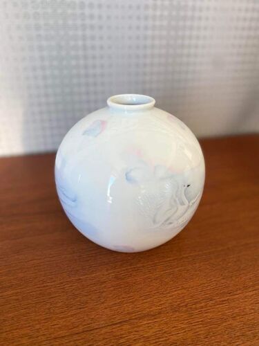 Vase boule vintage Camille tharaud porcelaine de limoges