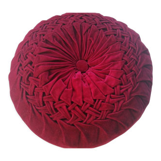 Round velvet cushion