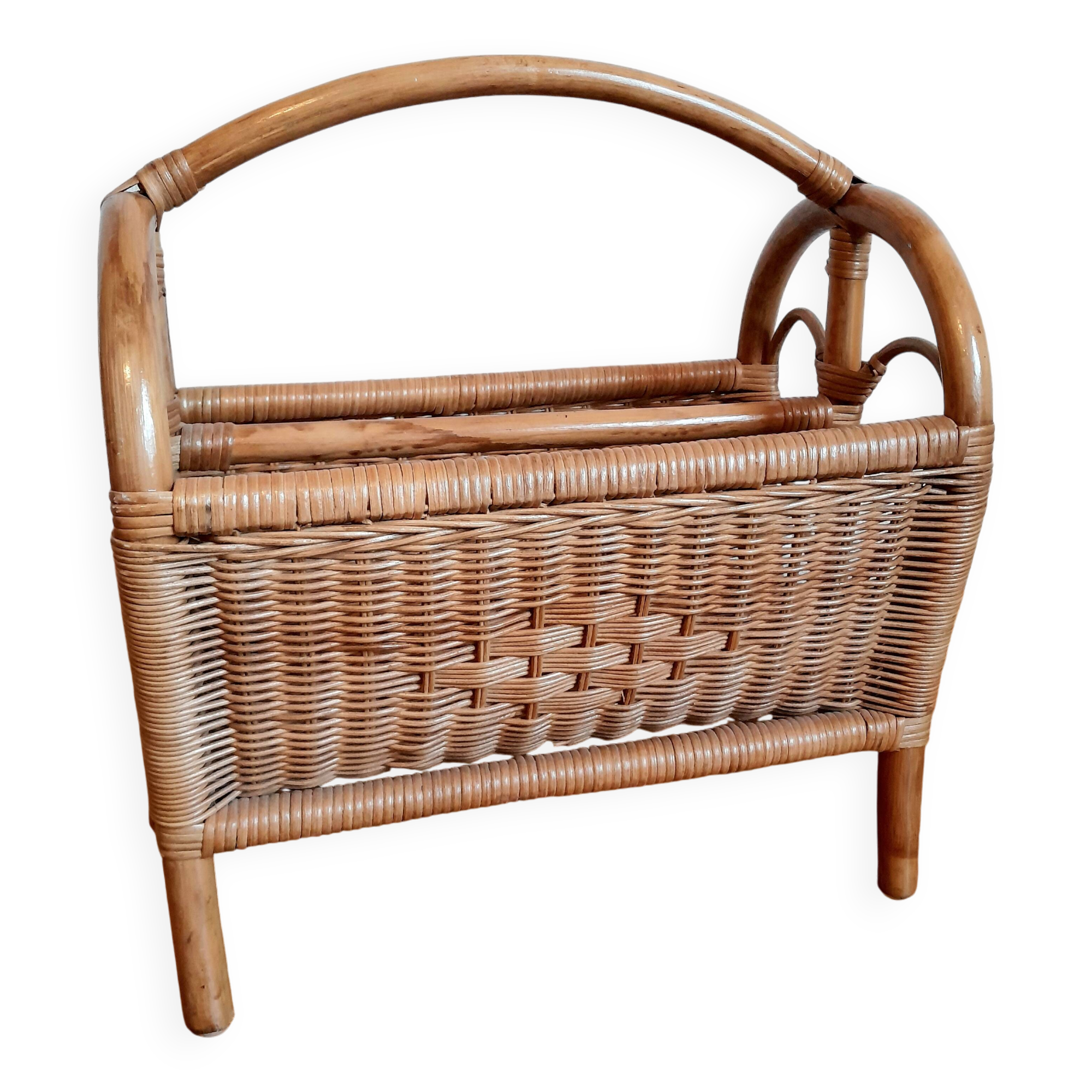 Vintage rattan magazine rack 1970