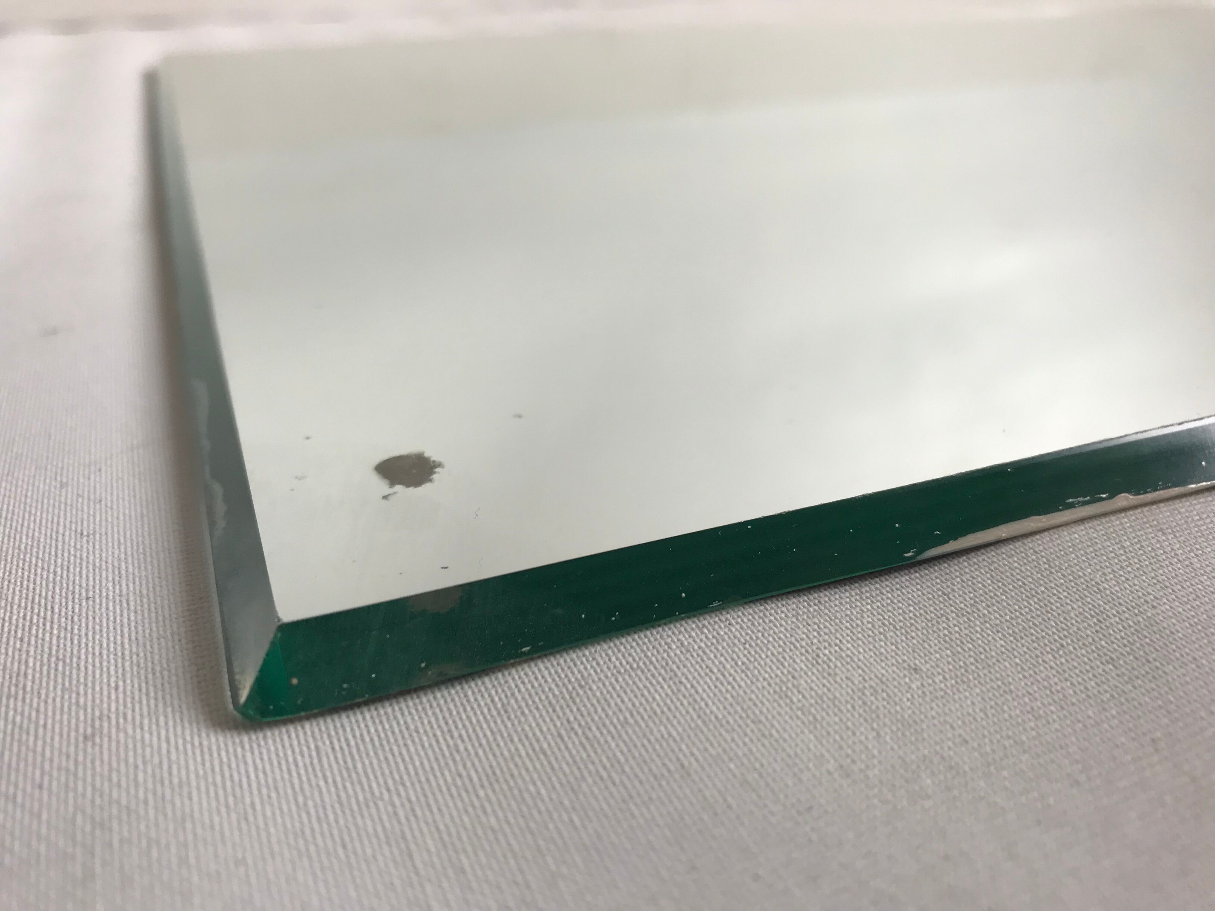 Mirror beveled 54 x 39 cm