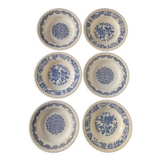 6 hollow plates with floral patterns