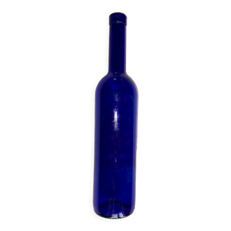 Bouteille bleue