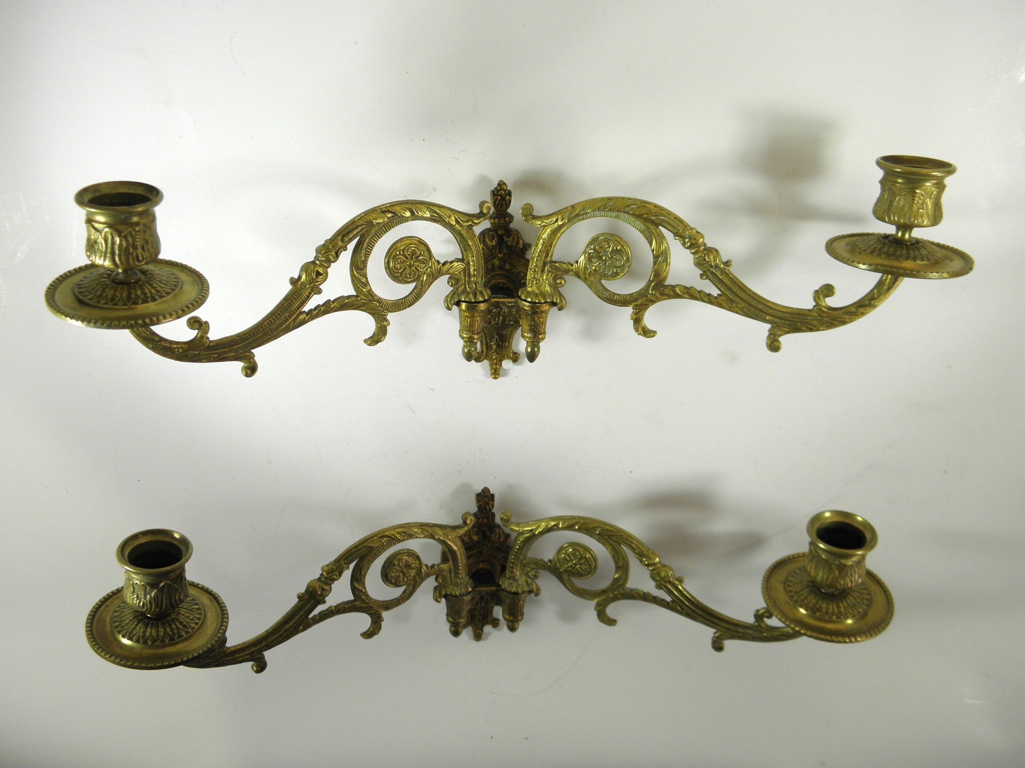 PAIR OF BRONZE WALL LIGHTS/CHANDELIERS