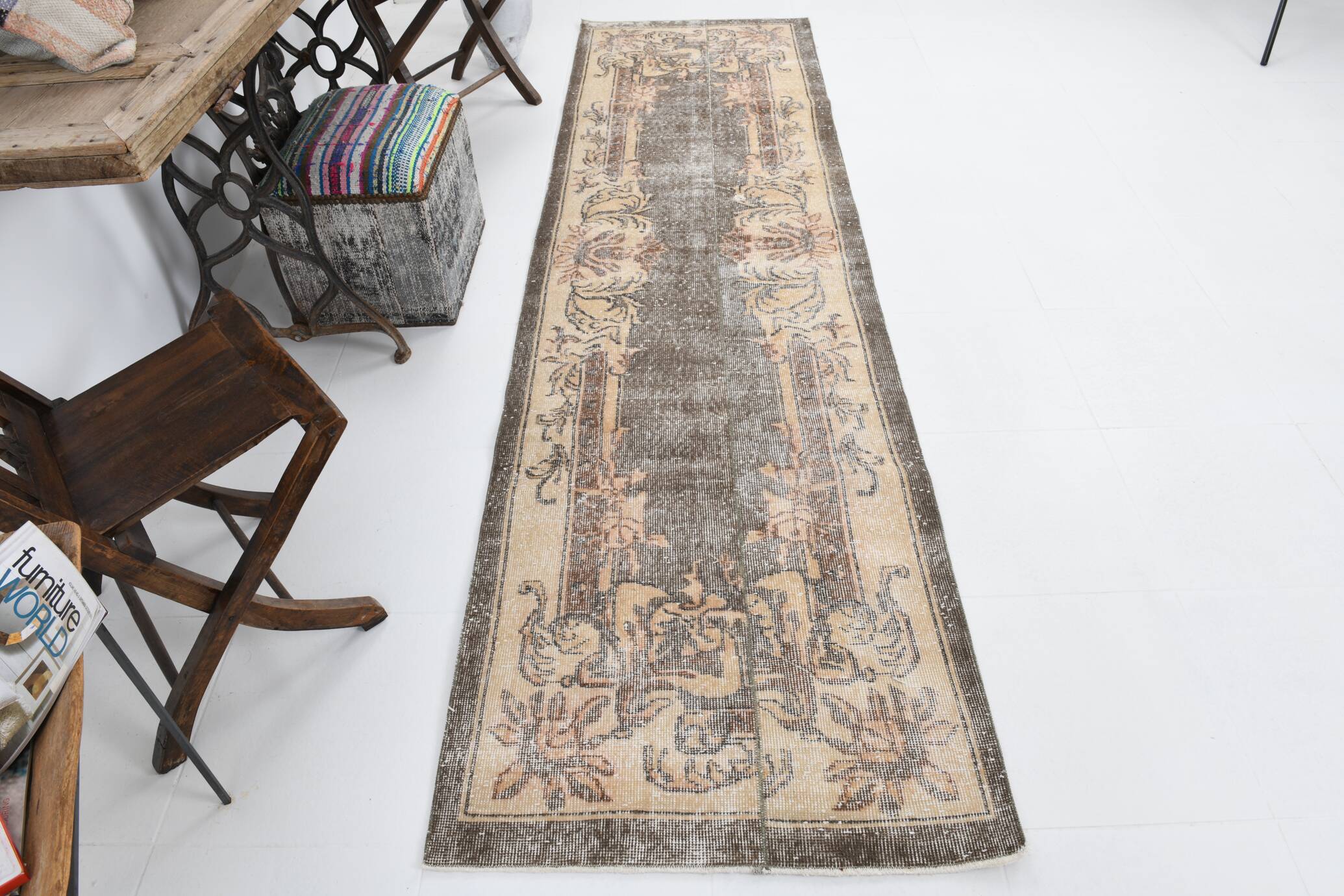 3x10 Oriental Turkish Runner Rug, 84x306Cm