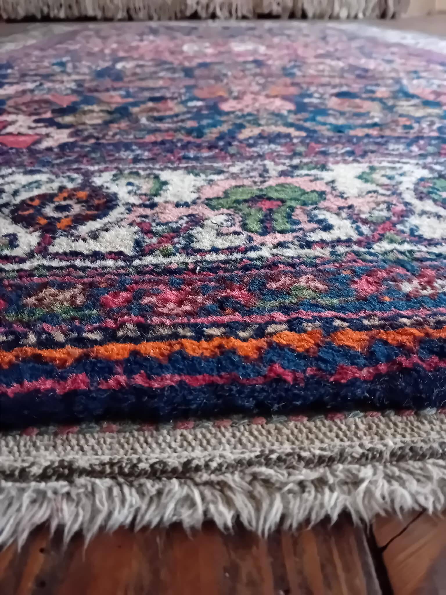 Handmade Persian carpet Mosul 202x132cm