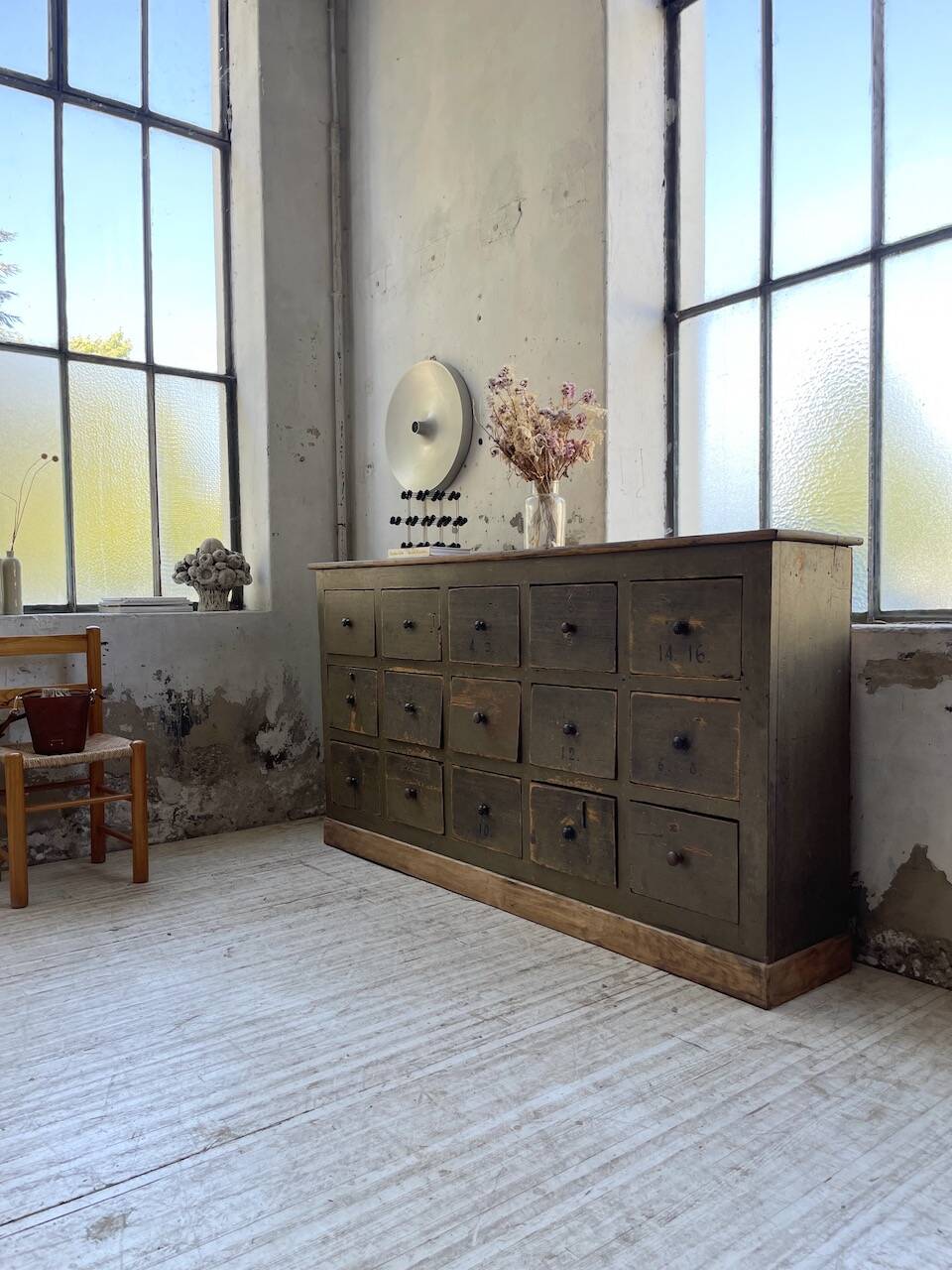 Green patina workshop furniture