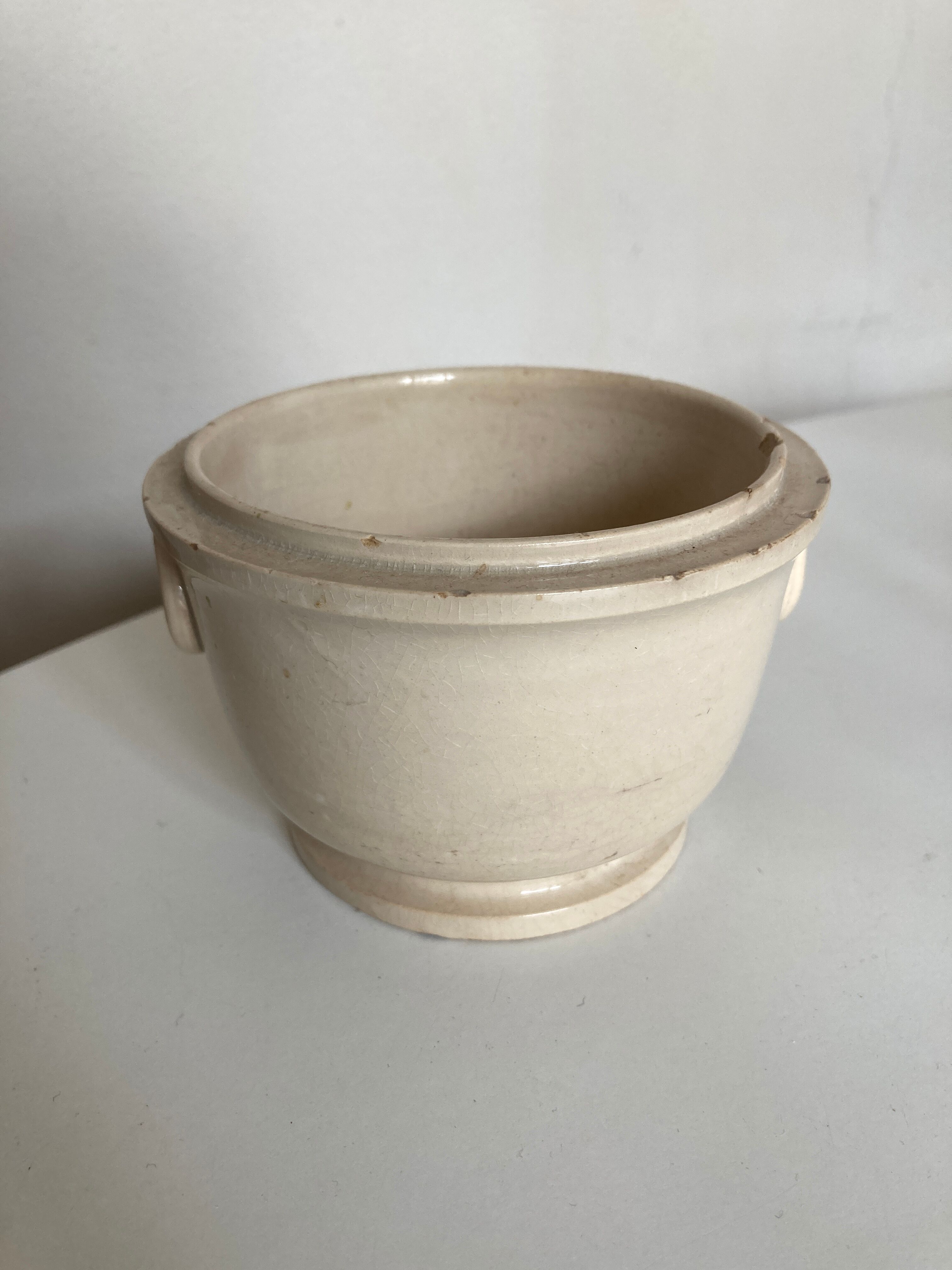 Pot de faïence directoire de digoin et sarreguemines néo classique 1860