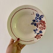 Lot de 8 assiettes creuses vintage dépareillées