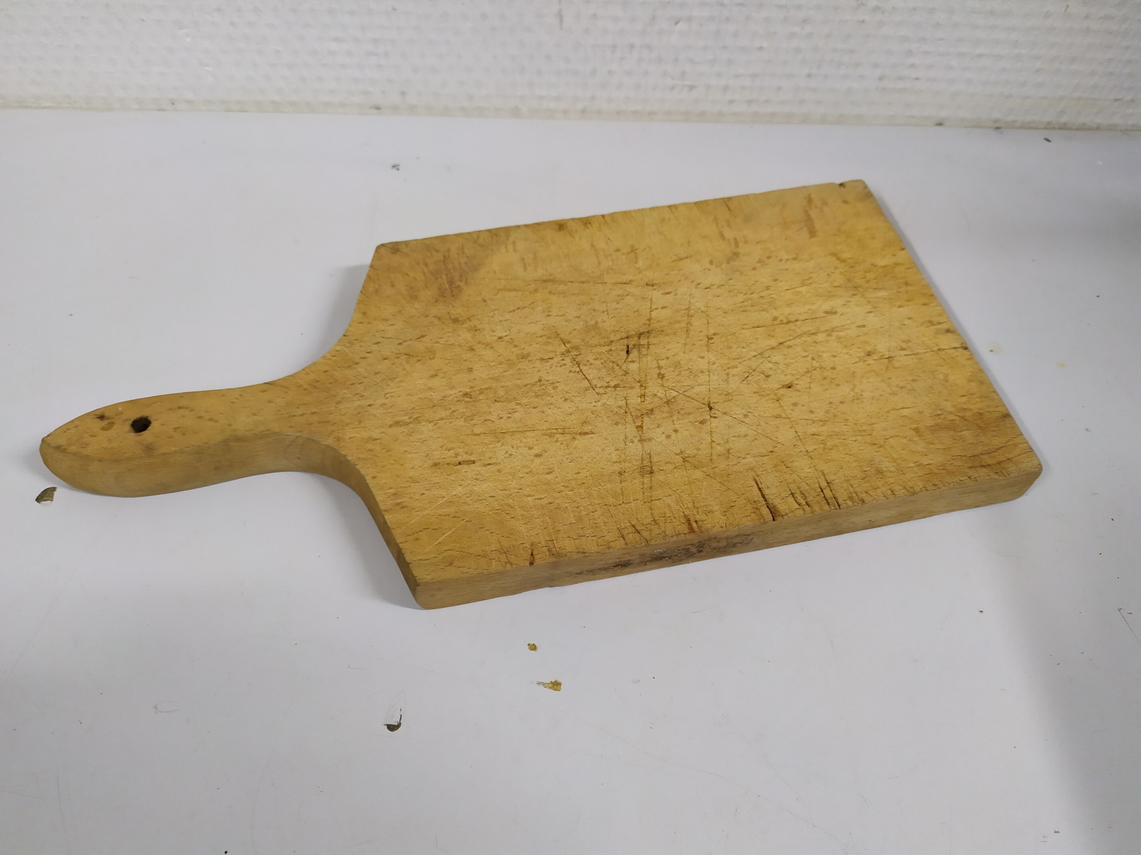 Old wooden cut board 30cm
