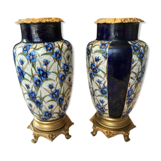Pair of vases in 19th century fïence