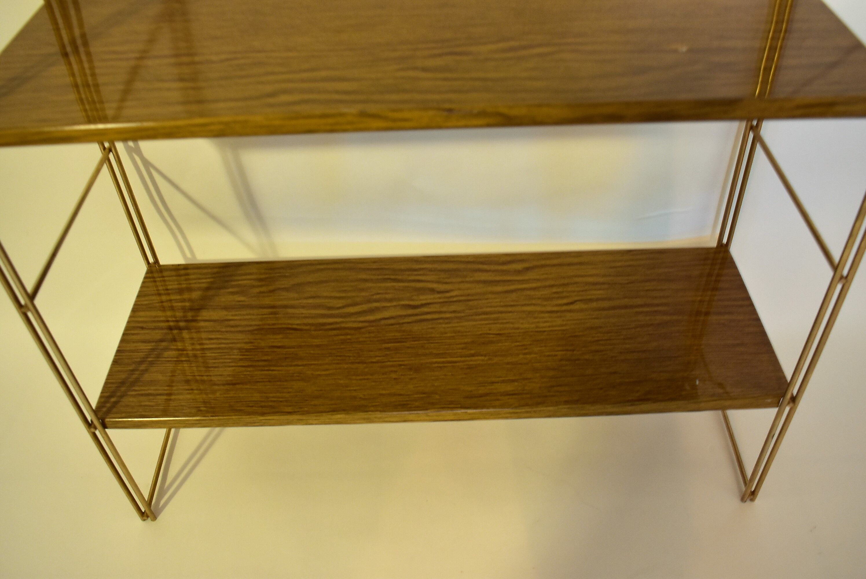 Shelf string vintage style beige taken no. 1